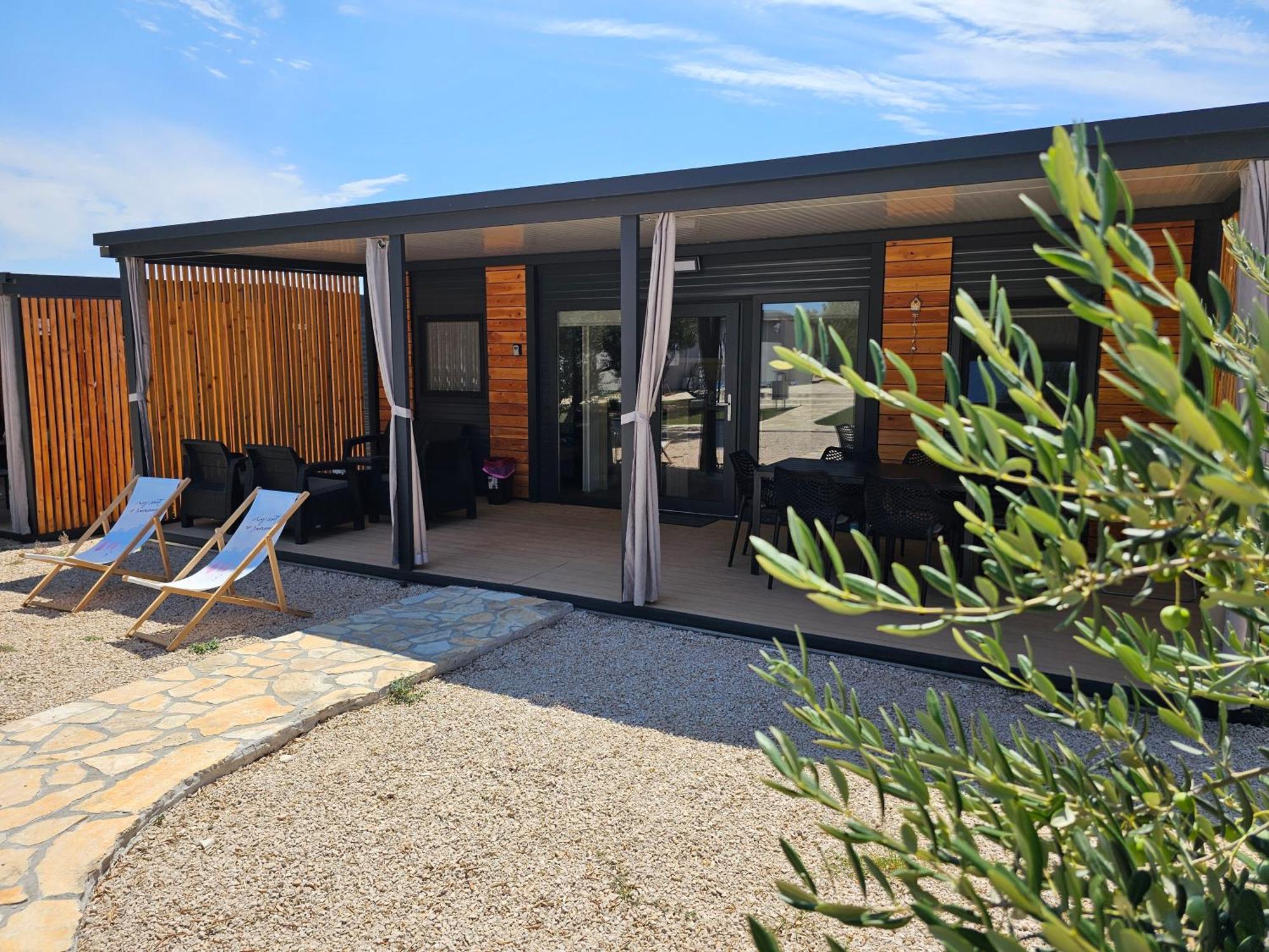 Mobile Homes Tina Hébergement de vacances Pirovac